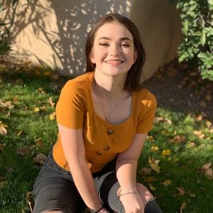 Meet your Posher, Ashlee